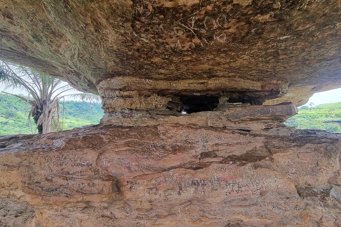 Aburi Botanic Gardens, Boti Falls,Umbrella Rock & Cocoa Farm Tour - Price and What $170 Covers (So You Can Judge Value)