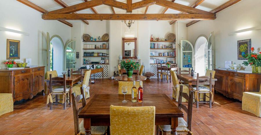 Alghero: Wine and Olive Oil Tasting at a Local Farm - Inside Ledà d’Ittiri: A Calm, Guided Taste on a Working Farm