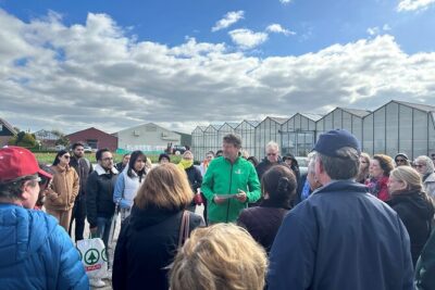 Amsterdam: Day trip to Tulip Farm, Keukenhof + Windmill Cruise - De Tulperij tulip farm: meeting Mr Daan and Mrs Anja