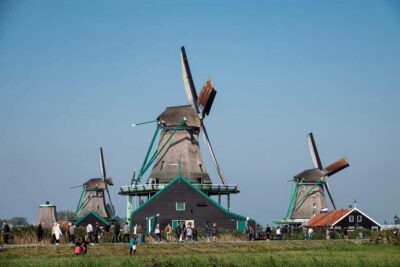 Amsterdam: Experience Zaanse Schans Windmills & Cheese Farm - Getting there from Amsterdam: quick, easy ferry + luxury coach