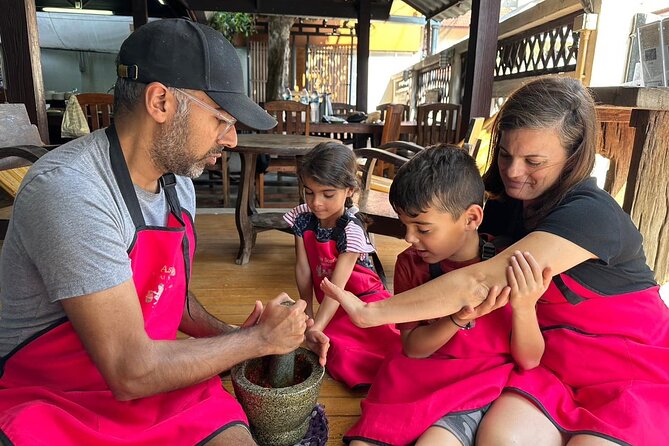 Authentic Thai Cooking Class and Farm Visit in Chiang Mai - Your Dish Menu: How to Choose 6 Recipes That Fit Your Taste