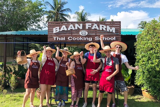 Baan Farm Thai Cooking School Chiangmai - What you’ll eat: brunch, lunch, dinner, and the snack-and-taste layer