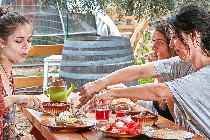 Bio Farm Private Olive Oil Tasting, Farm to Fork Meal & Temple of Poseidon Tour - Farm-to-fork lunch: what you’ll eat and why it fits the theme