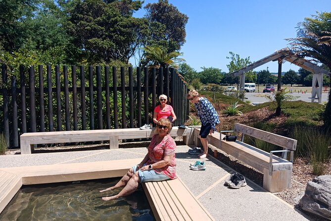 Boutique tour , Mt Maunganui, NZ farm, Rotorua lakes/geothermal - Ohinemutu and Rotorua’s Government Gardens: culture + calm