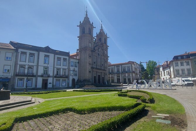 Braga/Guimarães: 1 Day with Lunch + farm and wine tasting - Se de Braga: why this cathedral stop feels like more than a photo stop