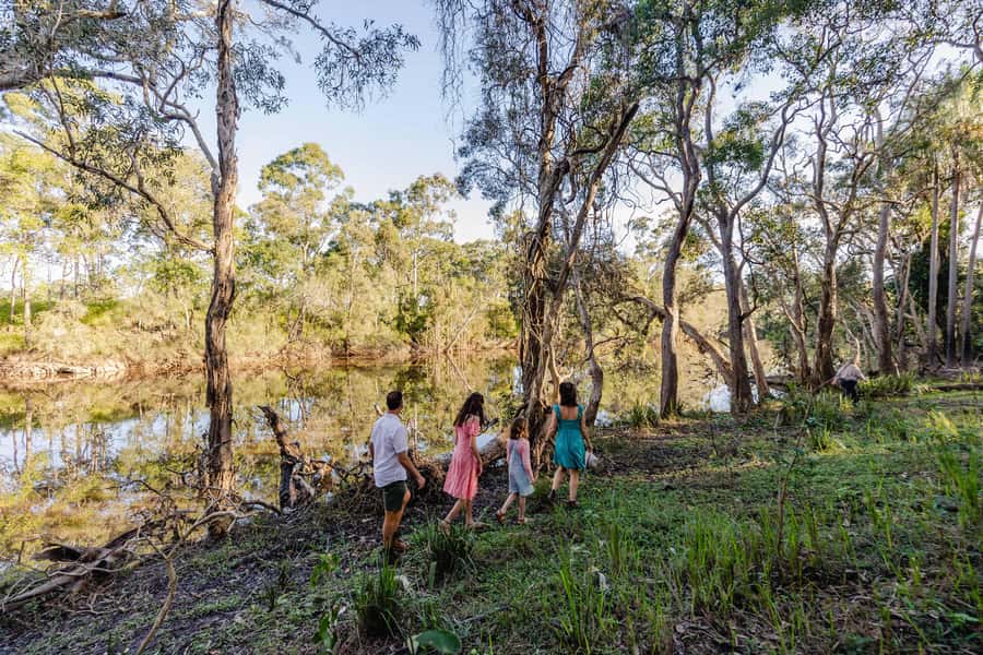 Bundaberg: Family-Friendly Entry Ticket to Splitters Farm - Rain or shine: how to plan when the weather doesn’t cooperate
