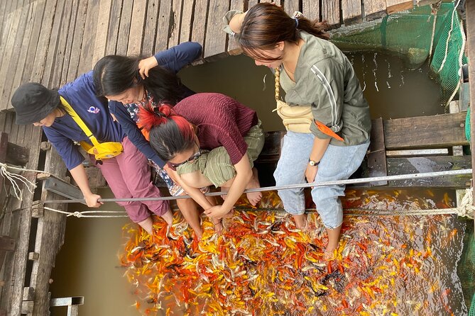Can Tho day tour: fruit garden&floating fish farm in Son islet - Fruit orchards on Son Islet: seasonal picking you’ll actually remember