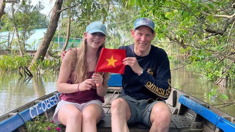 Can Tho: Floating Market explore local life, Mekong farm - Lò hủ tiếu Chín Của and the stop that ties food to place