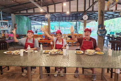 Chiang Rai:Lanna Home Cooking Class at Give Green Farm House - Picking your category: soups and curries, stir-fries, salads, desserts