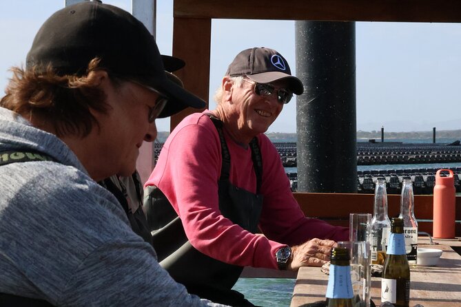 Coffin Bay Oyster Farm Wading Tour & Tasting Experience - Shucking Class: From First Attempt to Oyster Officiando Mode