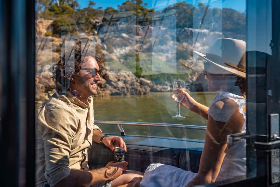Coffin Bay: Short and Sweet Oyster Farm Tour - The viewpoint stop: scenery plus guided tasting support