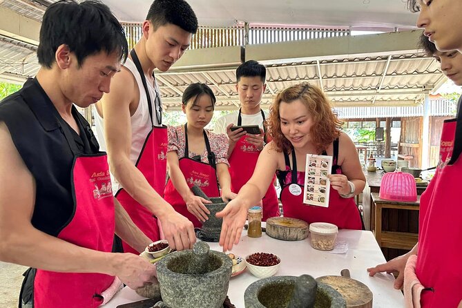 Cooking Class with Organic Farm in Chiang Mai - Diet Flexibility, Including Vegetarian Substitutions