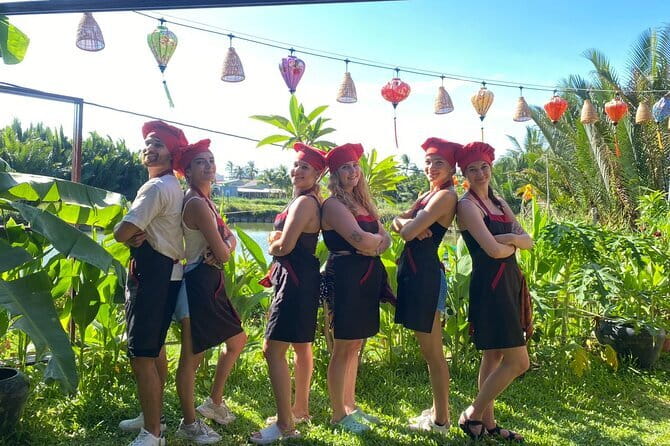 Cooking Class with Tra Que Eco Farm & Local Market Discovery - Who Should Book This Cooking Class in Hoi An