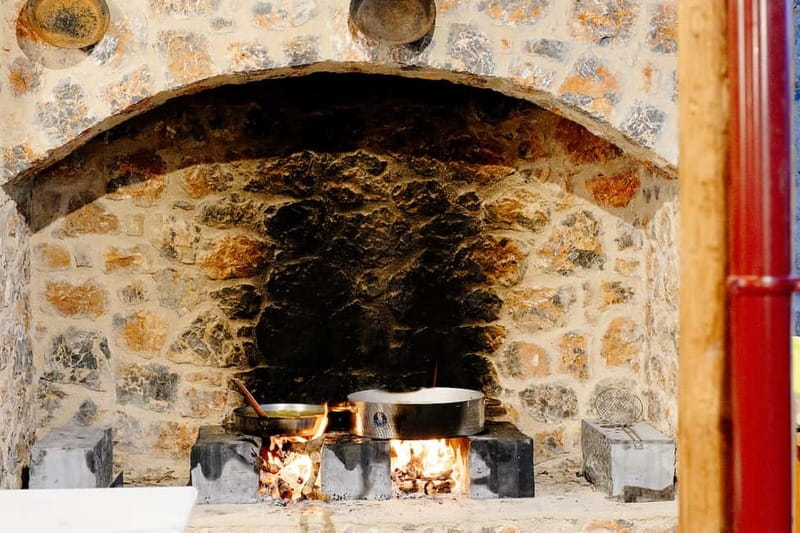 Crete: Olive Oil Festival, Farm Dinner, Live Show & Pickup - Wine Tasting and Wood-Fired Dinner: The Best Part to Plan For