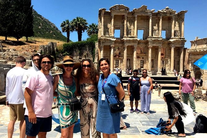 Customized Private Ephesus Tour & Farm Lunch - Stop 3: Anadolu Rug farm lunch, rug weaving, and the silk-to-thread connection