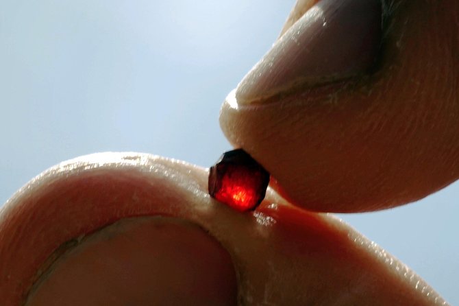Czech garnet panning, scenic drive, farm & cheese, lunch & beer - Stone Suns and the Garnet Factory: When Geology Gets Practical