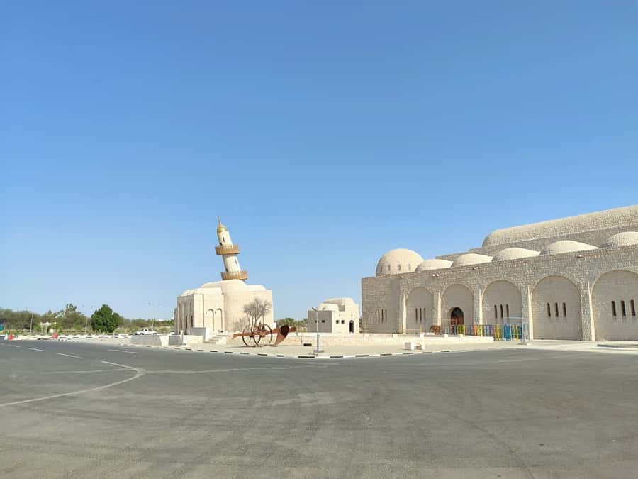 Doha Camel Racing Track: Oryx Farm & Sheikh Faisal Museum. - Key Things You’ll Notice