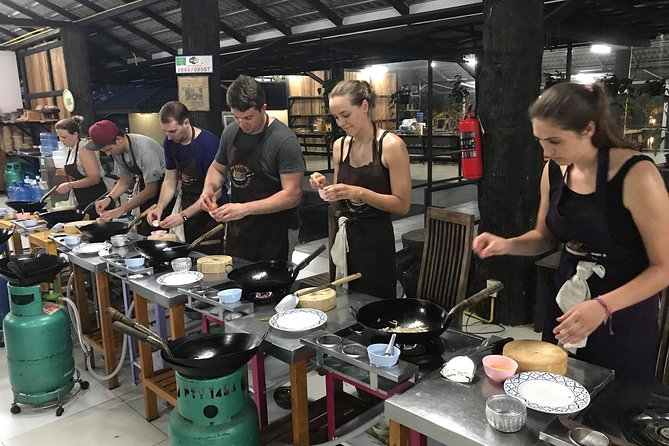 Evening Cooking Class in Organic Farm with Local Market Tour - Key things to know before you go