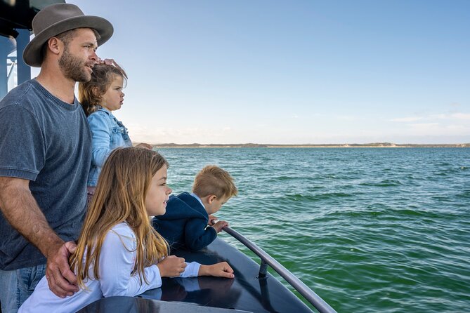 Experience Coffin Bay Short and Sweet Oyster Farm Tour - The oyster tasting: what 6 fresh shucked oysters really means