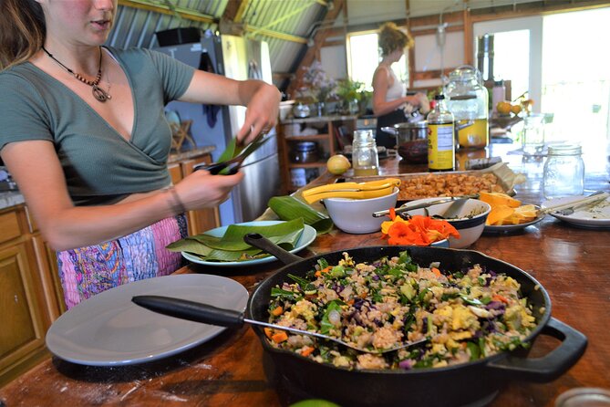 Farm to Table Cooking Class at Kulaniapia Falls - The cooking session: what you do, what you may watch