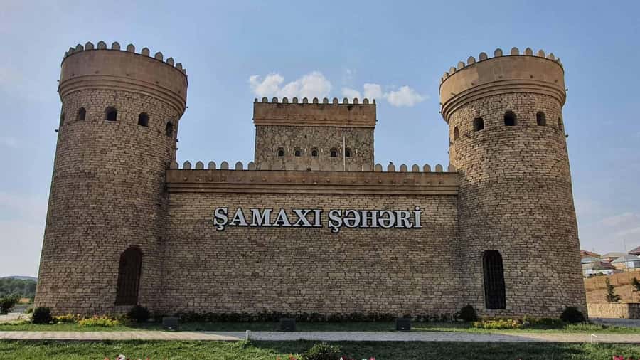 From Baku: Shamakhi City and Alpaca Farm Tour - What to bring (and what to avoid) so the day stays easy