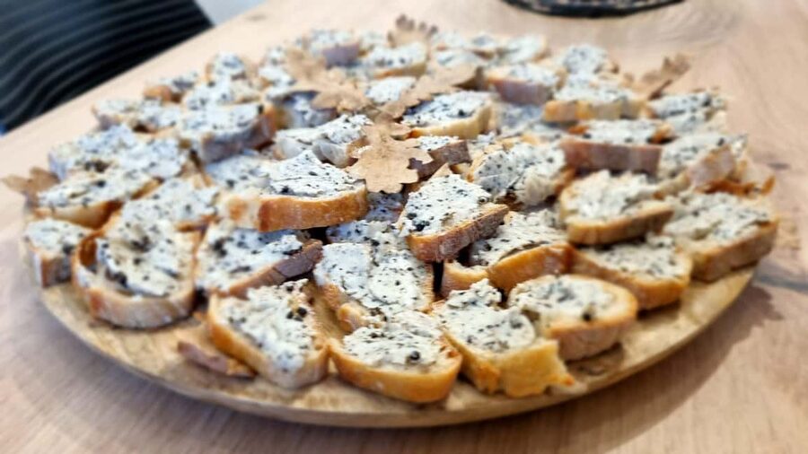 From location: Truffle farm visit, culinary workshop, meal - Price and value: what you’re really paying for