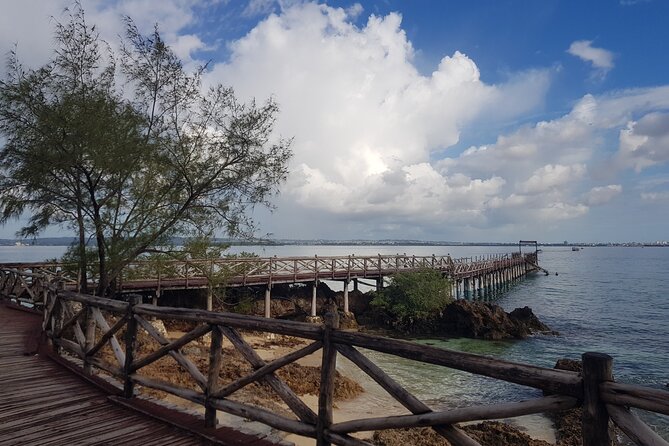 Full Day Private Spice Farm Stone Town and Prison Island - Tips to get the most from each stop (without over-planning)