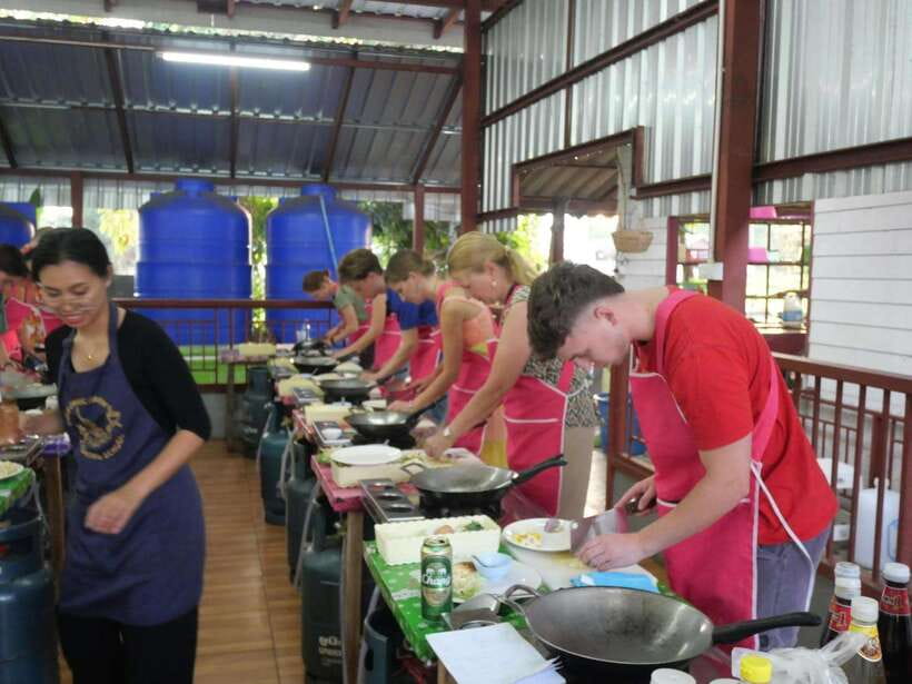 Full Day Thai Cooking Class in Organic Farm and Market - Key Highlights You’ll Care About