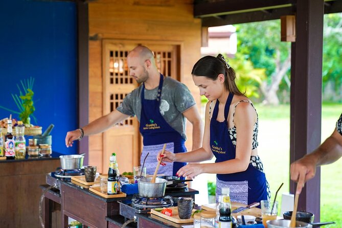 Full-Day Thai Cooking Class with Grandma - Market and Farm Tour - Getting there: pickup, meeting point, and what to expect on timing