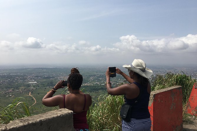 Ghana Eastern Explorer - Boti Falls, Aburi Gardens & Tetther Quarshie Cocoa Farm - Boti Falls: twin waterfalls, female-and-male energy