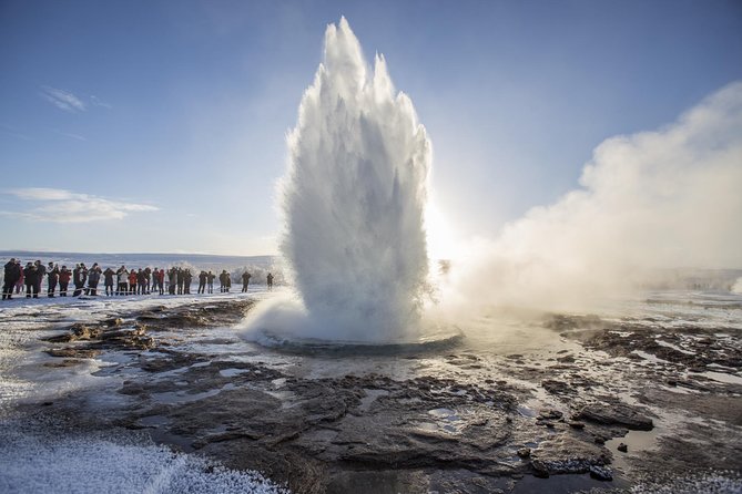 Golden Circle Day Tour in Mini Bus from Reykjavik with Fridheimar Tomato Farm - Þingvellir National Park: Continents, History, and Easy “Look Closer” Moments