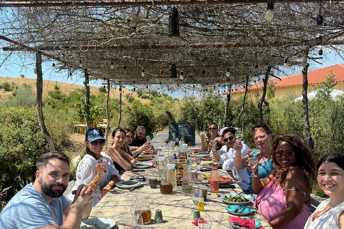 Gourmet Lunch Farm Tour with Cooking Class - Who should book this farm lunch and cooking class