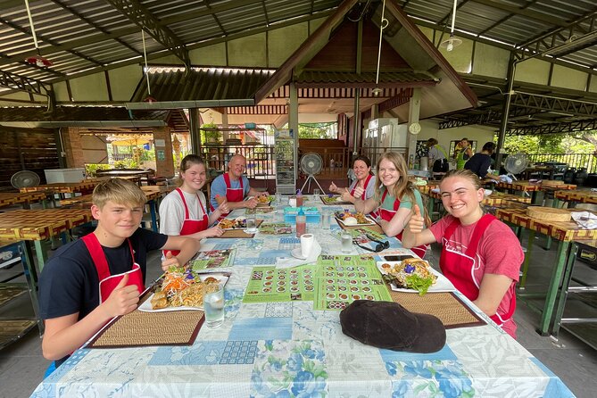 Half-Day Thai Cooking Class at Organic Farm in Chiang Mai - Curry paste and curry: the core lesson that pays off later