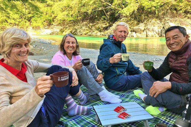 Hida Private E-Bike Tour with Premium Lunch and Farm Experience - The farm time: turning local produce into your lunch