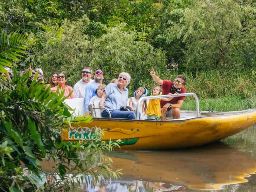 Homestead: Everglades Alligator Farm Entry and Airboat Ride - The alligator farm walkthrough: general admission with real scale