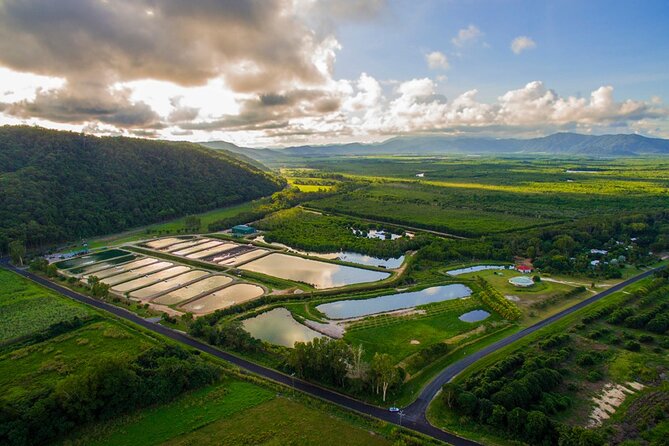 Hook-a-Barra Gourmet Farm Tour - The 9:00 am start and the meeting point in Wonga Beach