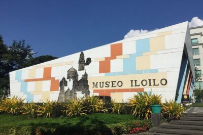 Iloilo City Tour (Garin Farm, Molo Mansion/Church, Vanishing Mansion) - Museo Iloilo: from stone-age pottery to trade ceramics