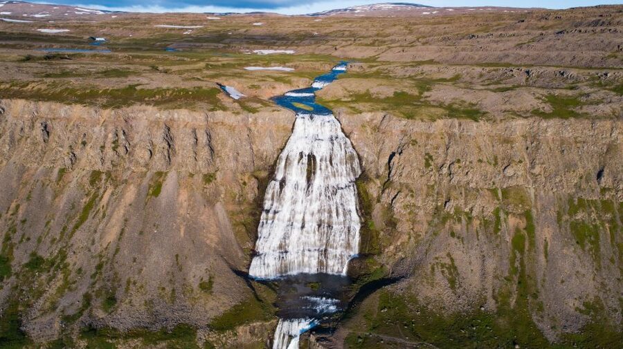 Isafjordur: Dynjandi Waterfall Tour and Icelandic Farm Visit - Coffee, Tea, and Why the Food Stop Isn’t Just a Bonus
