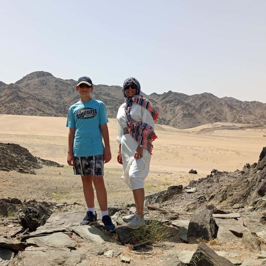 Jeddah Desert Safari: Quad Biking, Camel Farm & Sunset Views - Sunset or sunrise photo stop: how to get the best colors