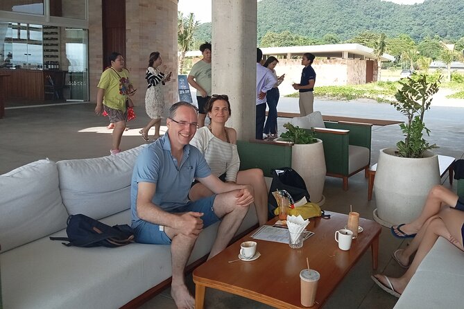 Kampot/Cambodia pepper farm . Cave. lake. Kep Crab market & more. - How this day will feel in real life