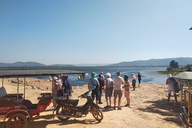 Kampot Classic Tour & Kayaking at the Green Cathedral with lunch - Organic Pepper Plantation: Tasting the Crop and Learning How It Grows