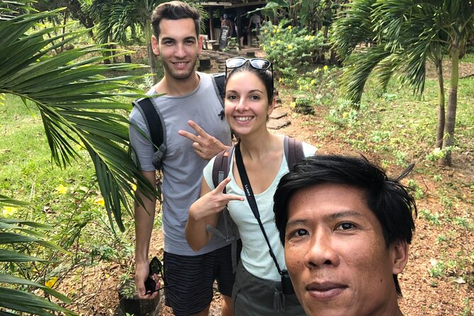 Kampot Countryside Tour - Pepper Farm, Salt Lake, Caves, and more - Stop 4: Pepper Farm Time at La Plantation and the Tastings You Actually Want