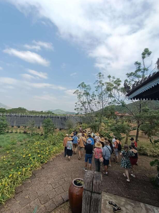 Kampot: Full-day Countryside Tour with Pepper Farm and Kep - How pickup and the tuk-tuk ride work in practice