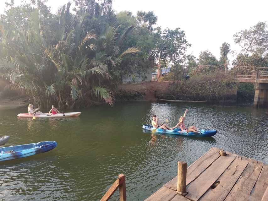 Kampot's Countryside & Kayak Tour, Pepper Farm include Lunch - Lunch before kayaking: fried rice with egg/vegetables (vegetarian option)