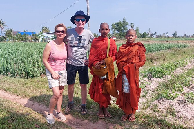 Kampot Tuktu tour: Pepper farm, Salt field & Secret lake - Pepper Farm Tour, English/French Guide, and Tasting