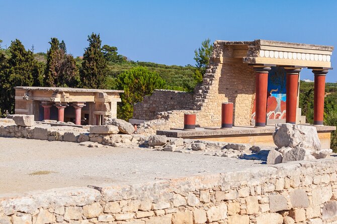 Knossos, Lasithi, Zeus Cave & Olive Mill Farm Combo Tour - Price and logistics: what your money buys