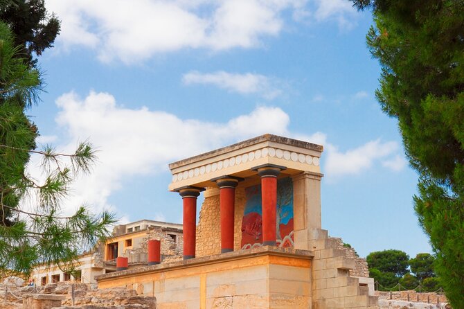 Knossos, Lasithi, Zeus Cave & Olive Mill Farm Combo Tour - Guide and driver: why some days feel fun instead of frantic