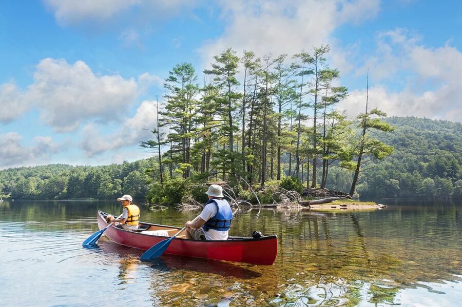 Lapland: Canoeing Trip with Reindeer and Husky Farm Tour - Who should book this canoe + husky + reindeer day