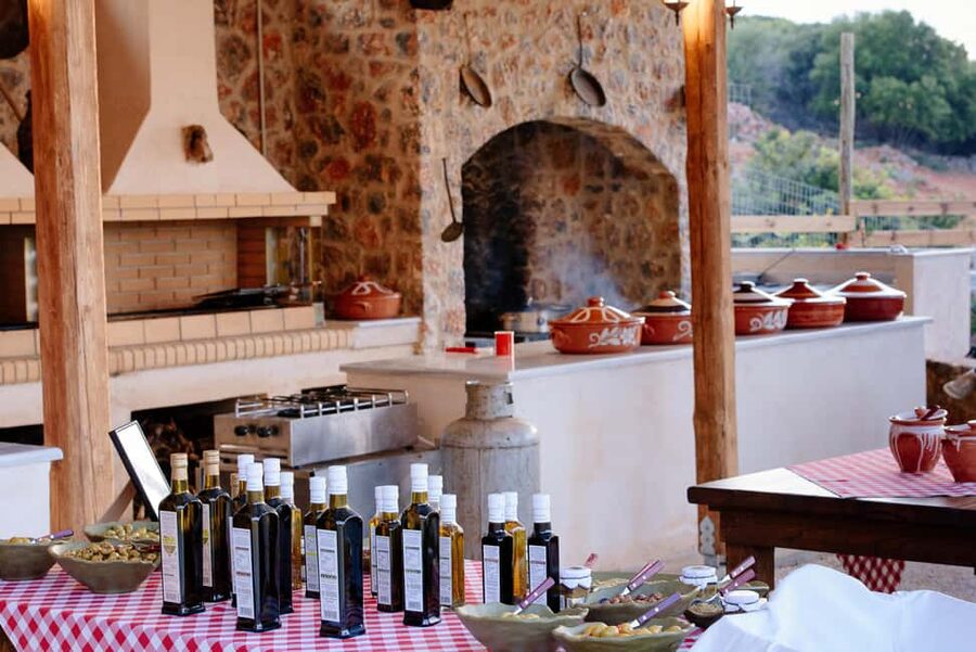 Lassithi, Zeus Cave, Olive Mill Farm & Knossos Combo Tour - Lassithi Plateau and Psychro Cave: the Zeus part of the day