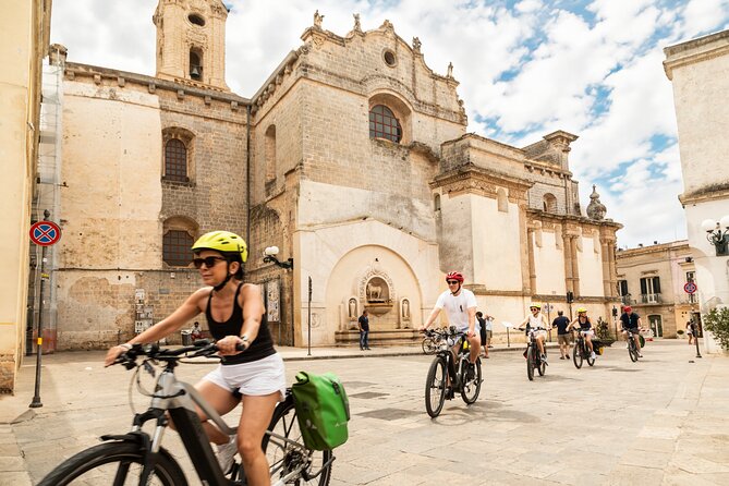 Lecce to Gallipoli E-Bike Tour with Swim, Farm Tasting +Taxi back - The end in Lecce: bikes go away, taxi brings you home